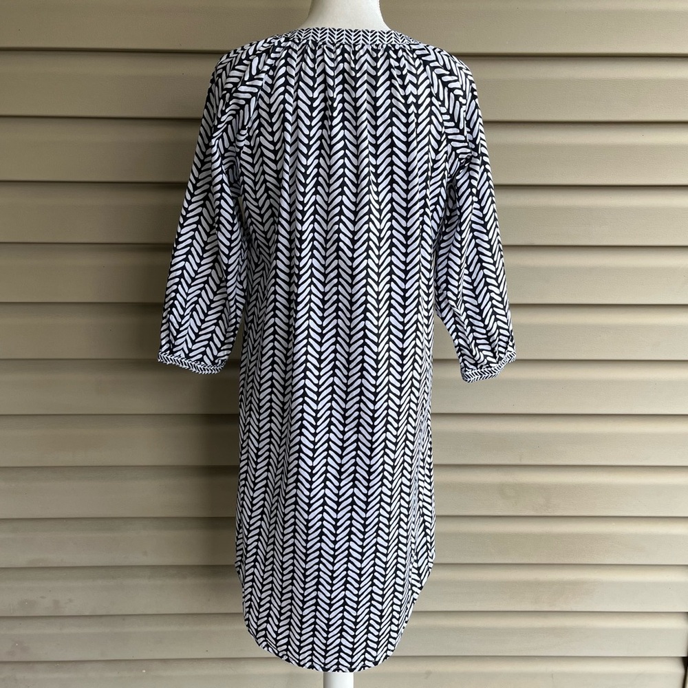 Hatley Lightweight Navy/White Patterned Shirt Dre… - image 6